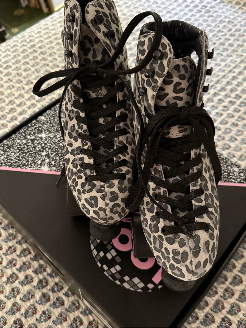 Moonlight Roller Skates Moon Boot Prowler Leopard Print US 7, EU 39 EUC - Picture 3 of 6